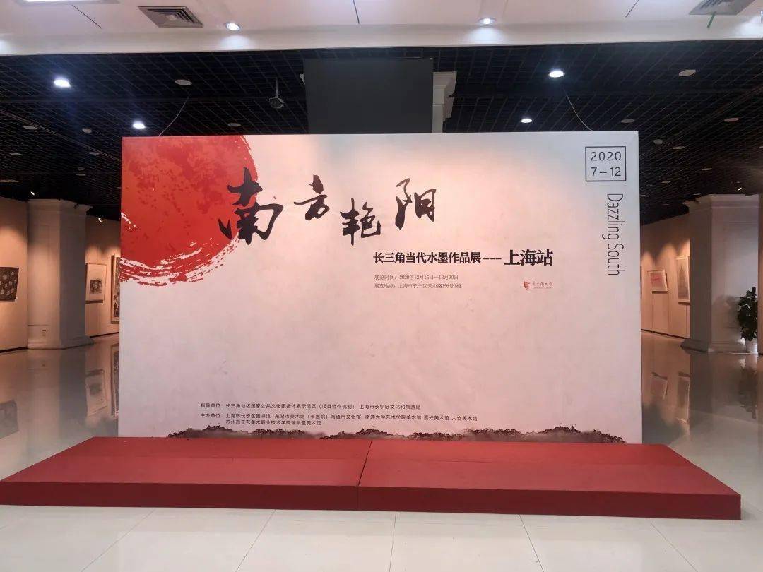 長寧區(qū)圖書館新領(lǐng)導(dǎo)引領(lǐng)變革與發(fā)展